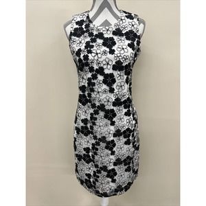 Karl Lagerfeld 3D Floral Woman's Daisy Dress Size 4 Black & White FS Bnfts Chrty